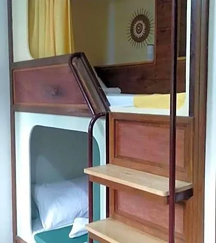 Banamboo Hostel